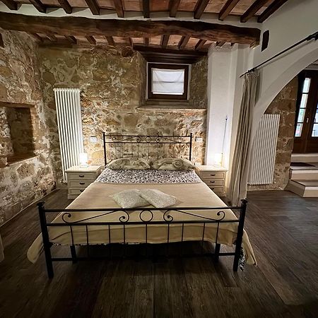 Camere La Carbonaia Pienza Exteriör bild