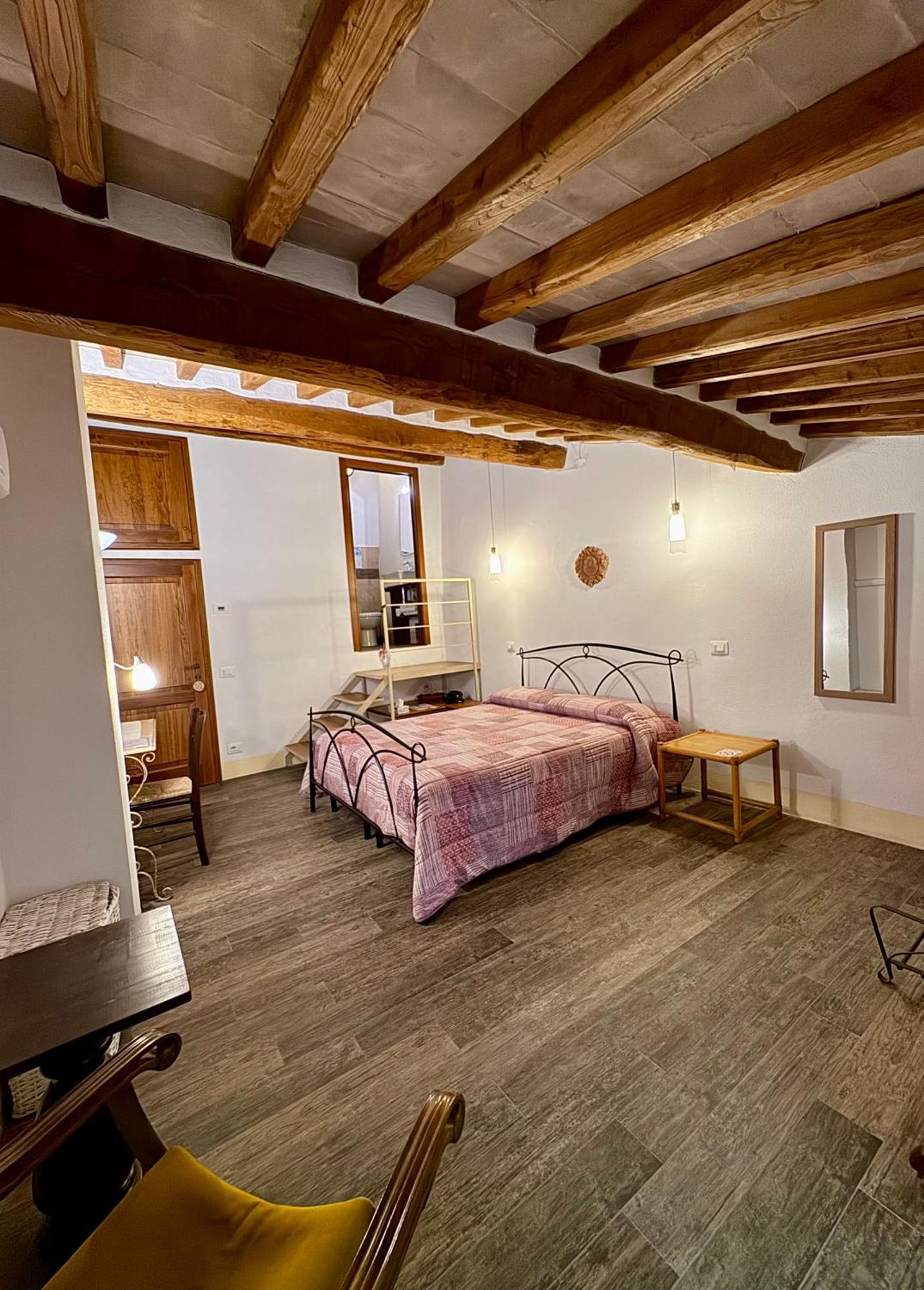 Camere La Carbonaia Pienza Exteriör bild