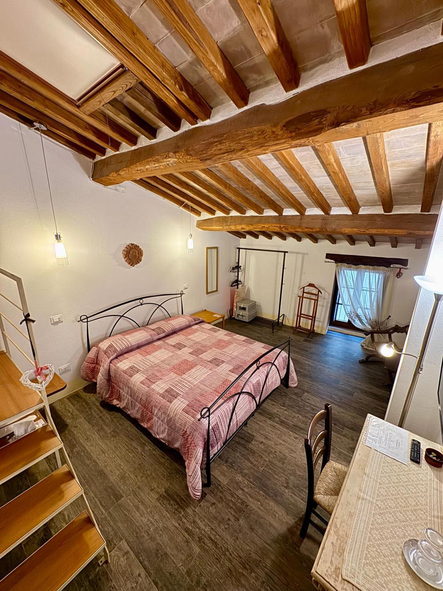 Camere La Carbonaia Pienza Exteriör bild