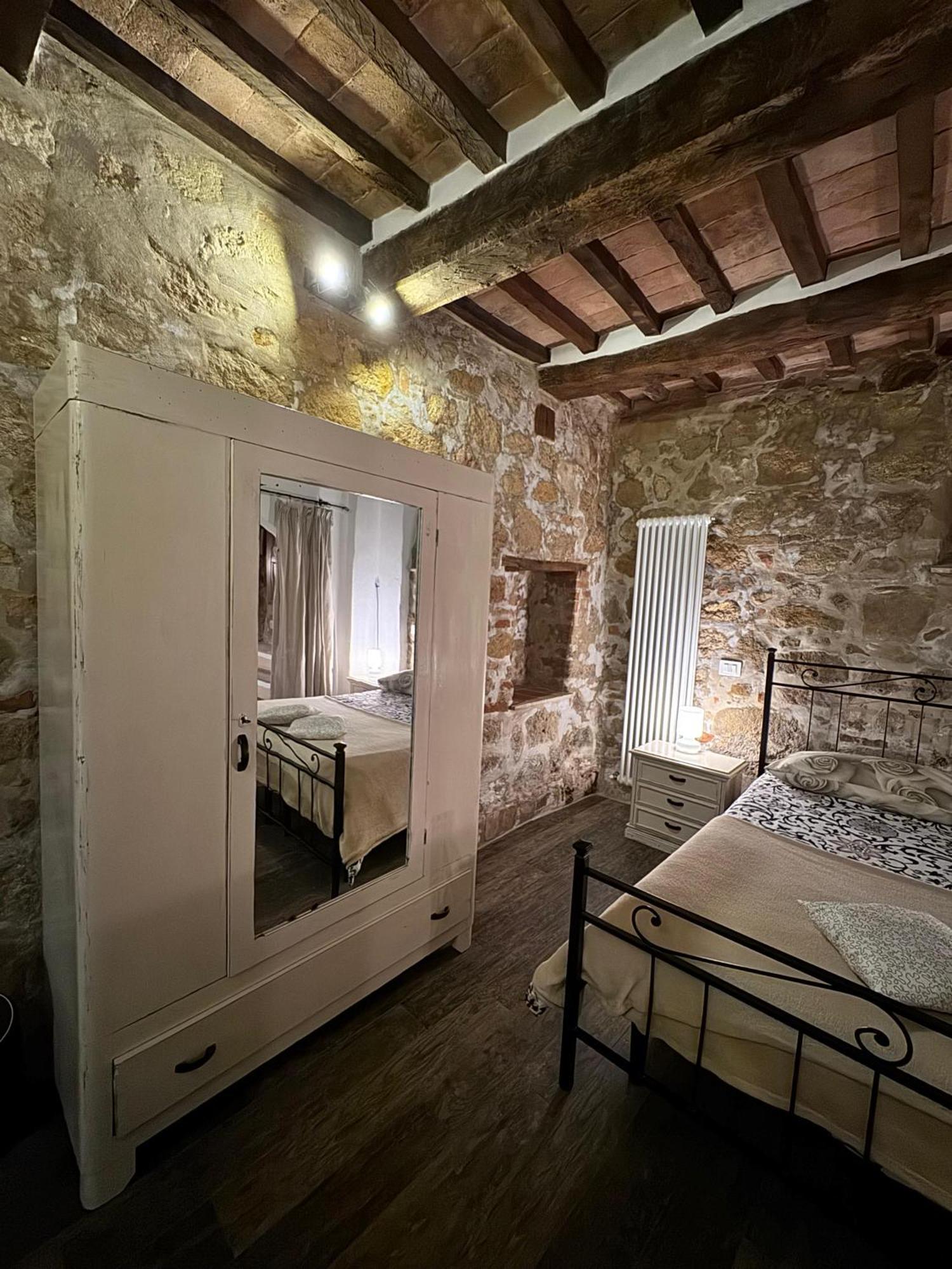 Camere La Carbonaia Pienza Exteriör bild